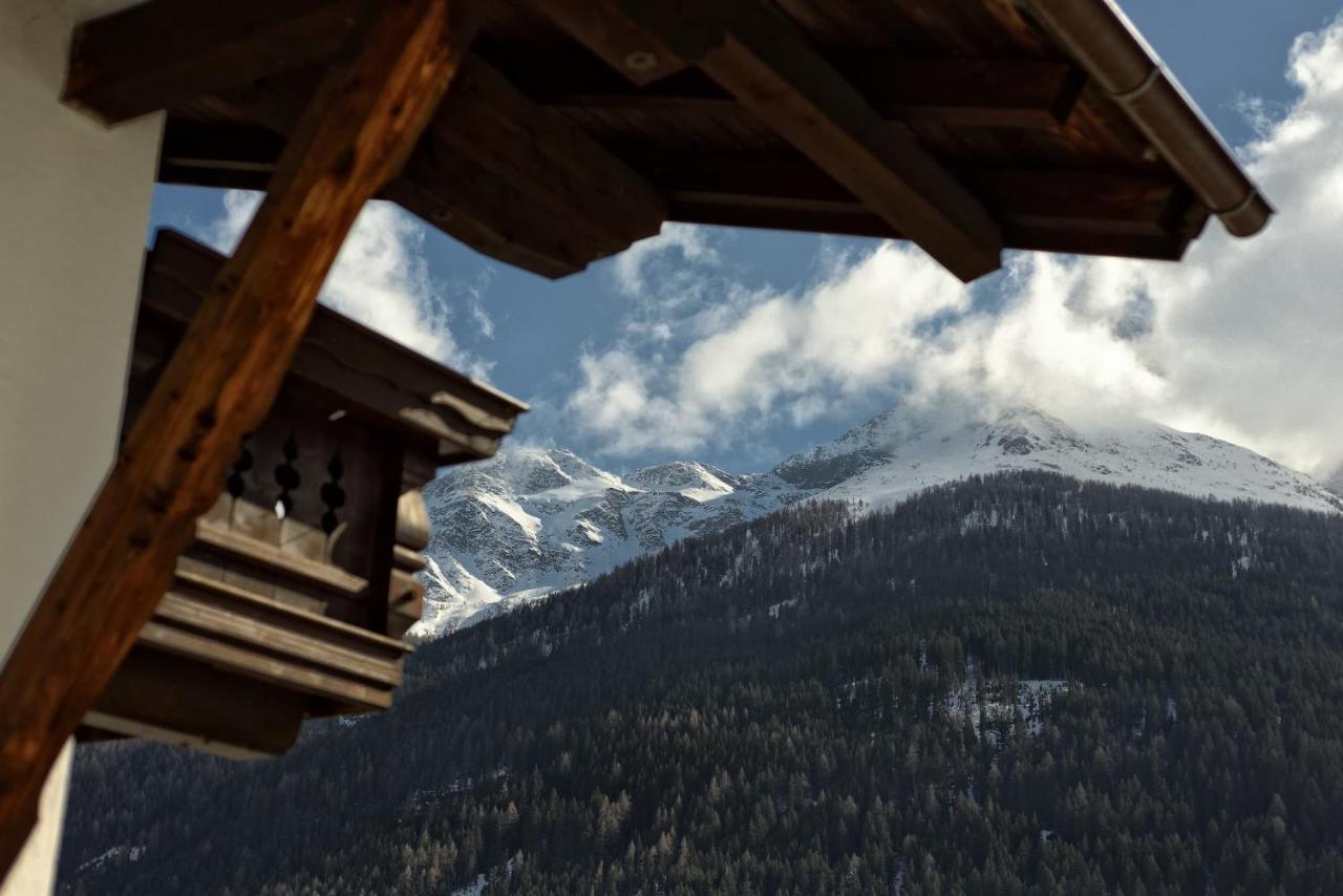 Hotel Alpina Superior Pettneu am Arlberg Kültér fotó