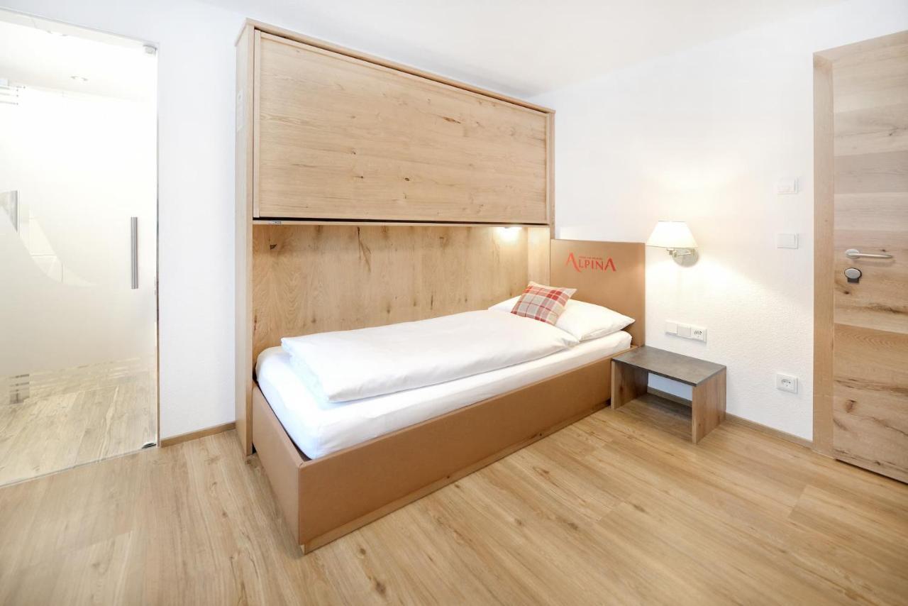 Hotel Alpina Superior Pettneu am Arlberg Kültér fotó