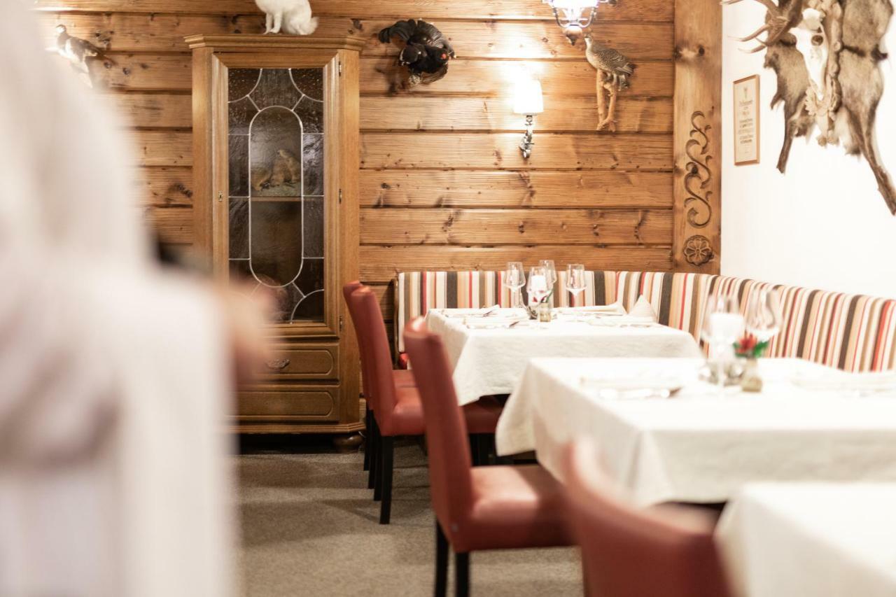 Hotel Alpina Superior Pettneu am Arlberg Kültér fotó